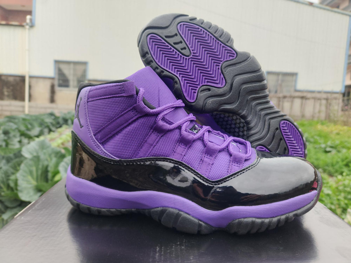 Air Jordan 11 Retro Black-Purple Men's | Amethyst Transit