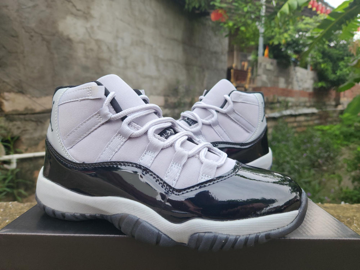Air Jordan 11 | City Overture