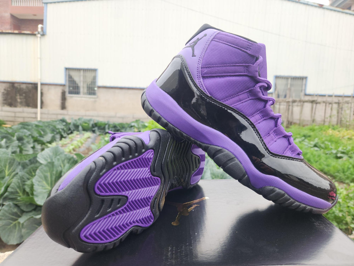 Air Jordan 11 Retro Black-Purple Men's | Amethyst Transit