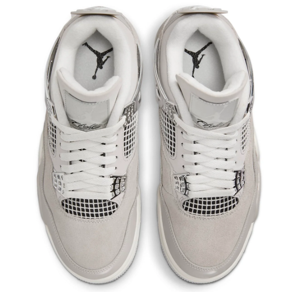 Air Jordan 4 Retro 'Frozen Moments' | The Still Frame