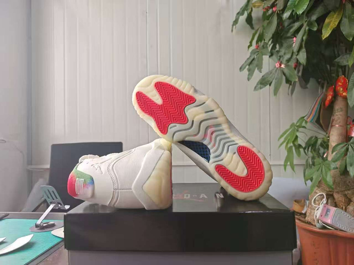 Air Jordan 11 Retro Sail | Royal Folio | IO8959-133