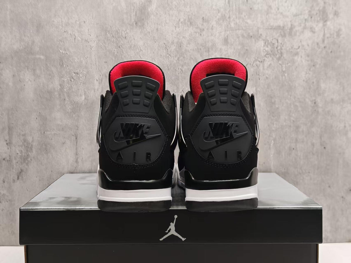Air Jordan 4 Bloodline | Inner Pulse Sneakers