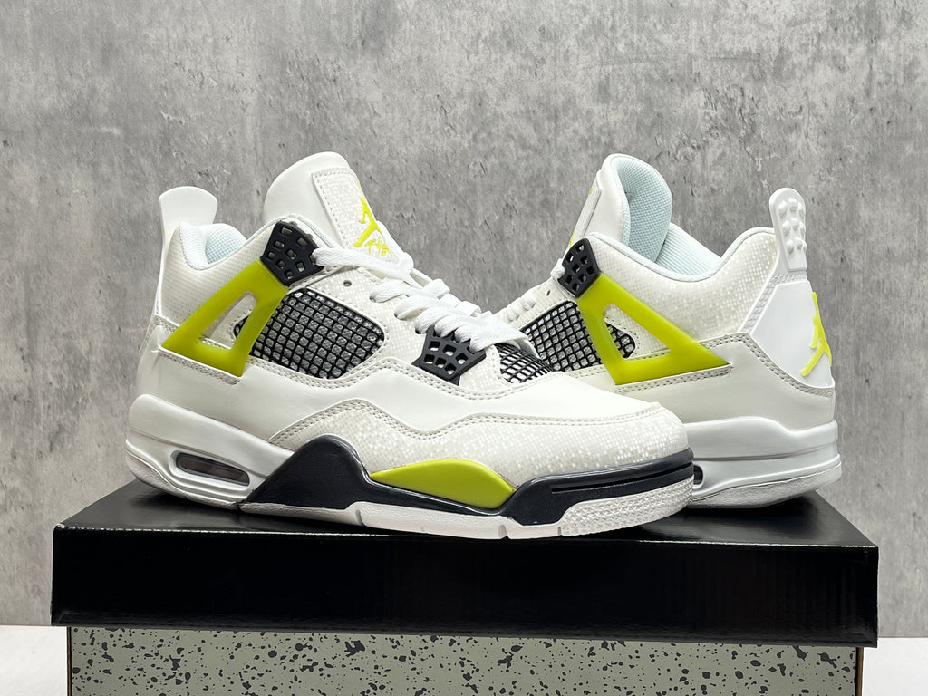 Air Jordan 4 Retro New Colorway | Palette Interlude