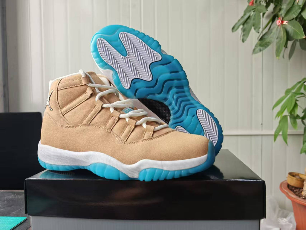 Air Jordan 11 Retro Canvas | Silver Meridian | IO8960-707