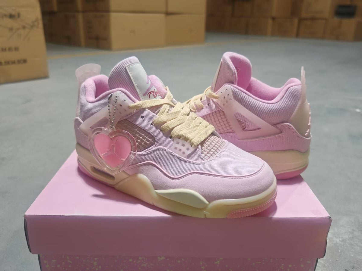 Air Jordan 4 Carmine | Rouge Reverie Sneakers